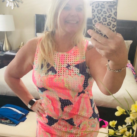 โSOLDโLilly Pulitzer Perla Shift Dress - Picture 7 of 7